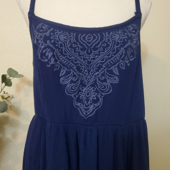Torrid Embroidered High Low Hem Blue Dress Size 1X. - Picture 6 of 11